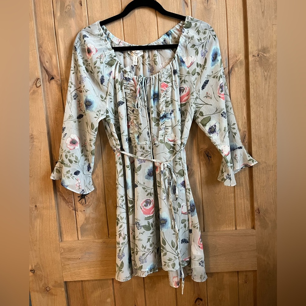 Jessica Simpson Maternity Top size medium